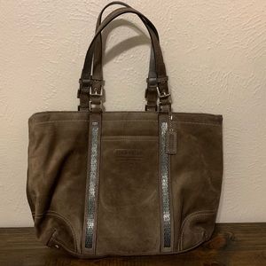 Adorable Coach Handbag 👜